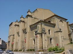 Saint Bernoît-kirken, (Saint Benedict)
Tidligere katedral.